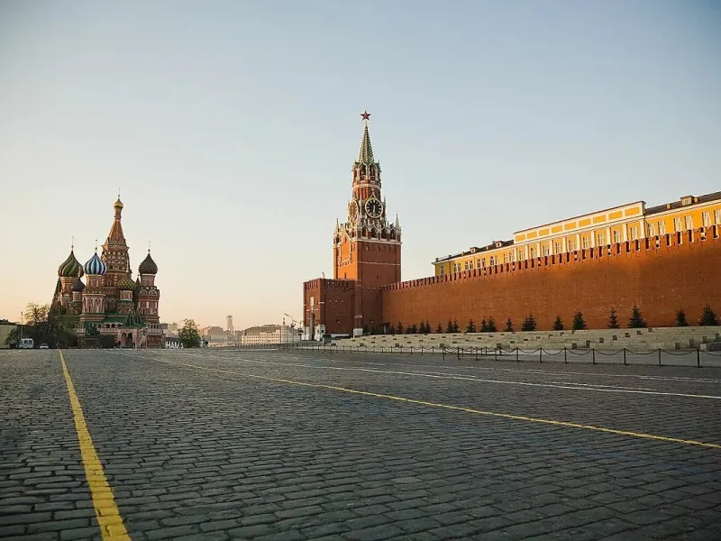 Как реставрируют сердце России: секреты ремонта Красной площади