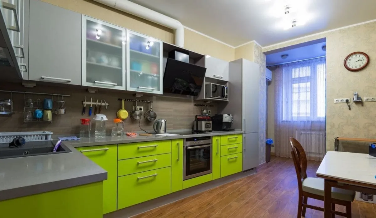 Косметический ремонт квартиры-студии 105 м2 под ключ
