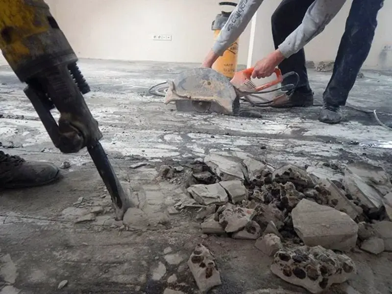 Демонтаж старой стяжки
